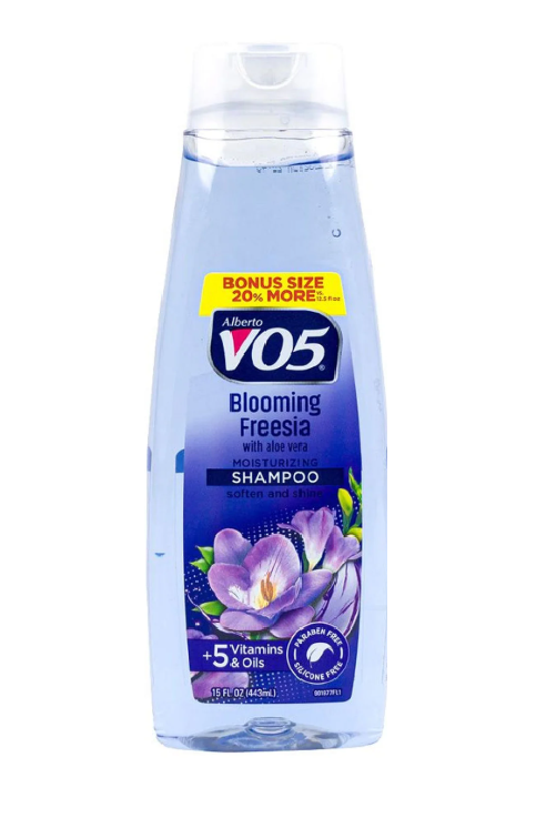 Shampoo Hidratante Alberto VO5 Fragrancia Blooming Freesia e Aloe Vera de 15 Oz.